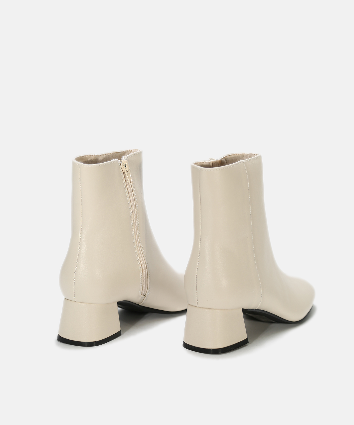 Botins bico quadrado image number null